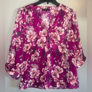Sara Michelle Magenta Pink Floral V neck Blouse size XL